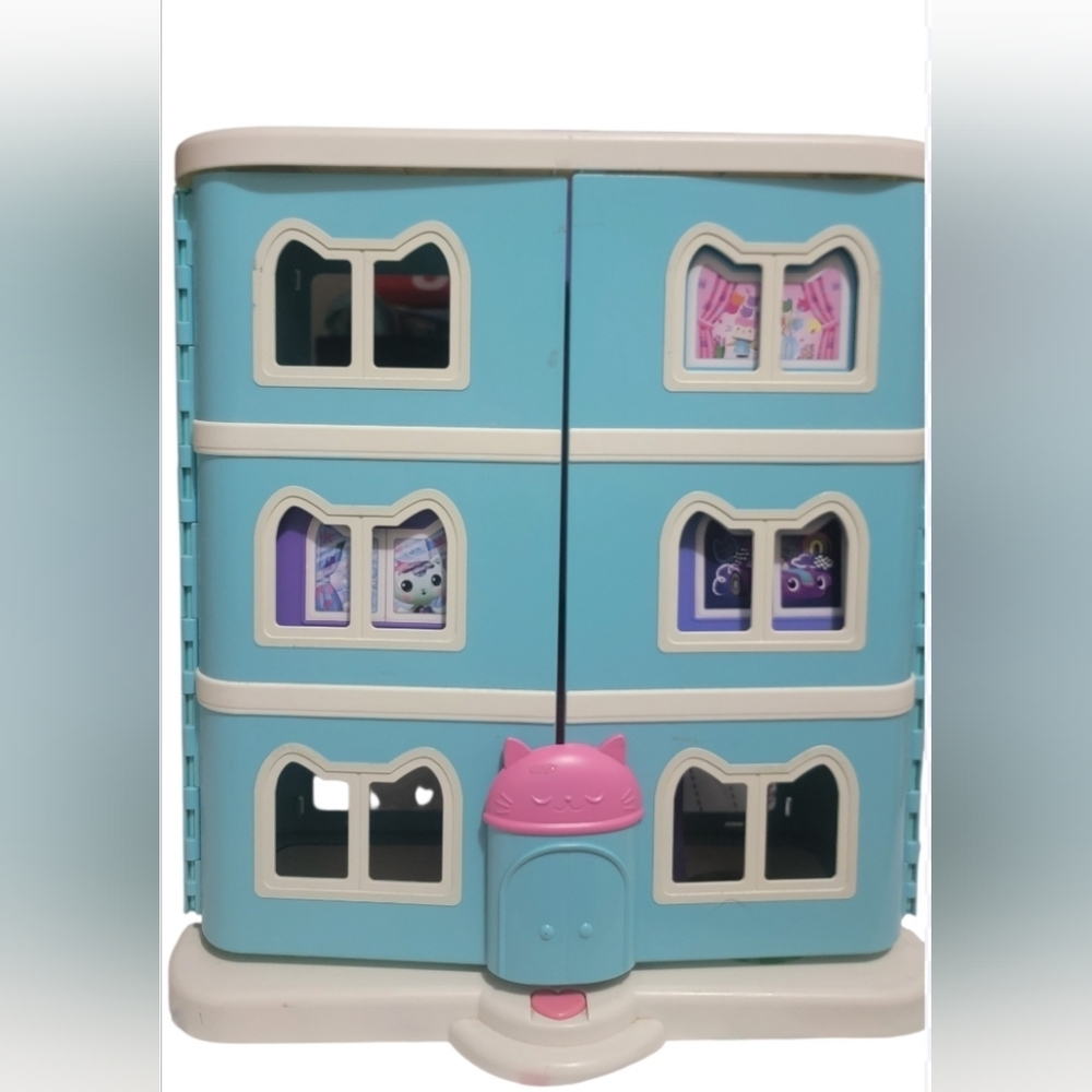 Blue and Pink Cat-Themed Toy House